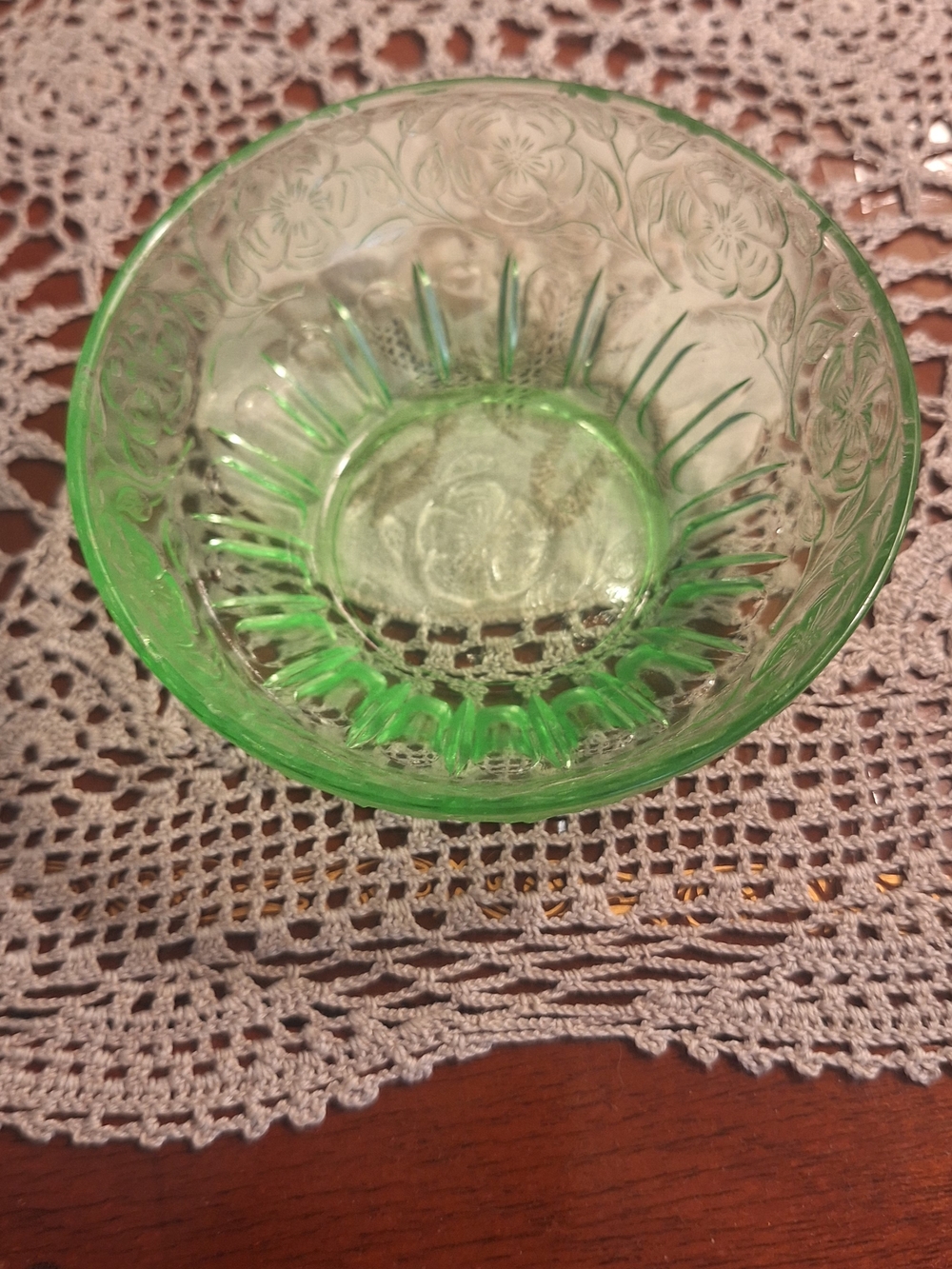 Hazel Atlas Uranium Green Glass Decorative Serving Bowl